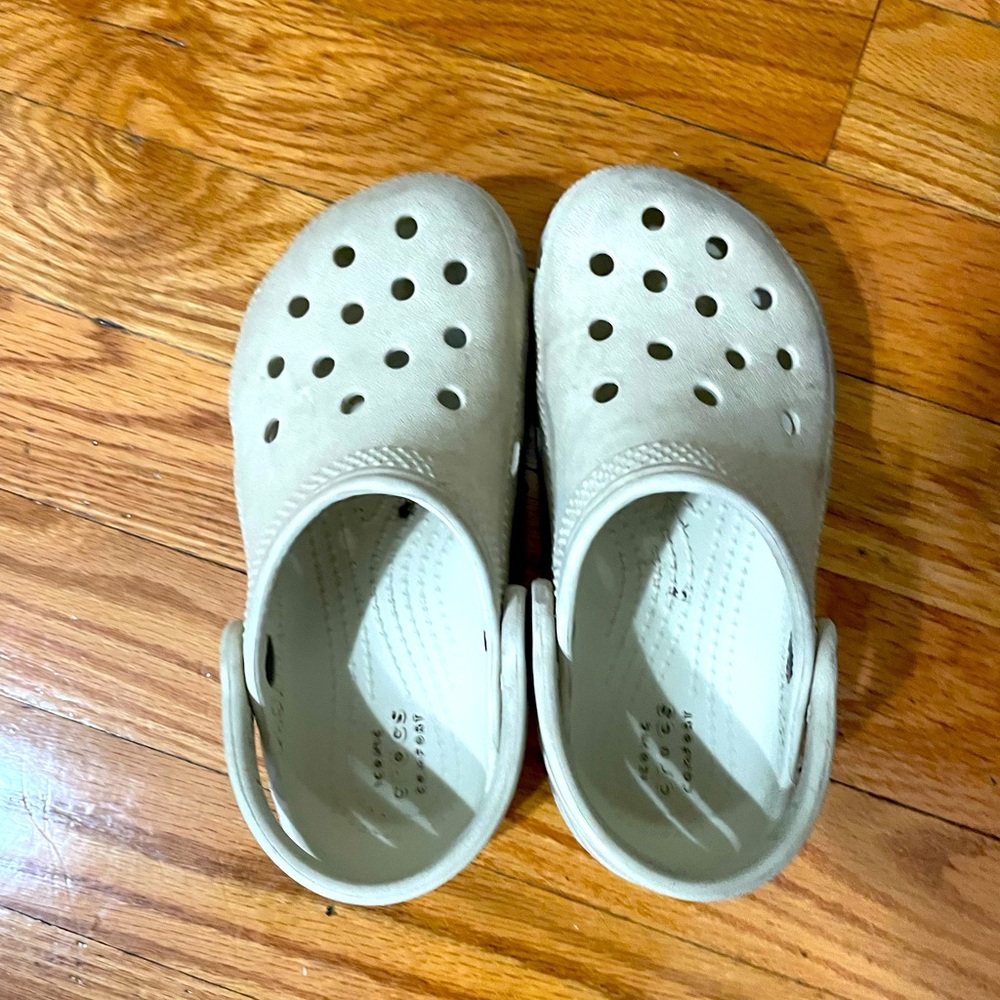 Crocs Little Kid classic clogs